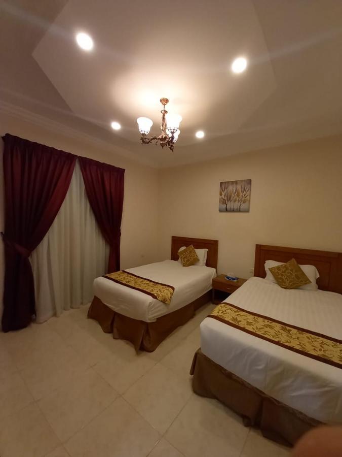 سارة للشقق الفندقية Sara Furnished Apartments Ал Хубар Екстериор снимка